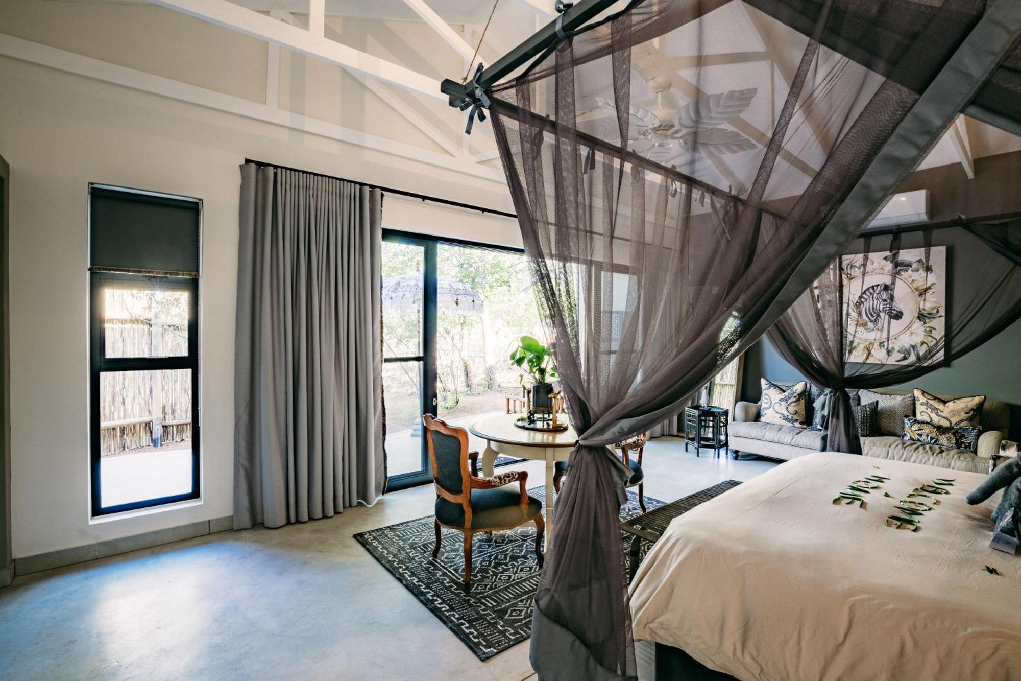 Safari Moon Luxury Bush Lodge Hoedspruit Exterior foto